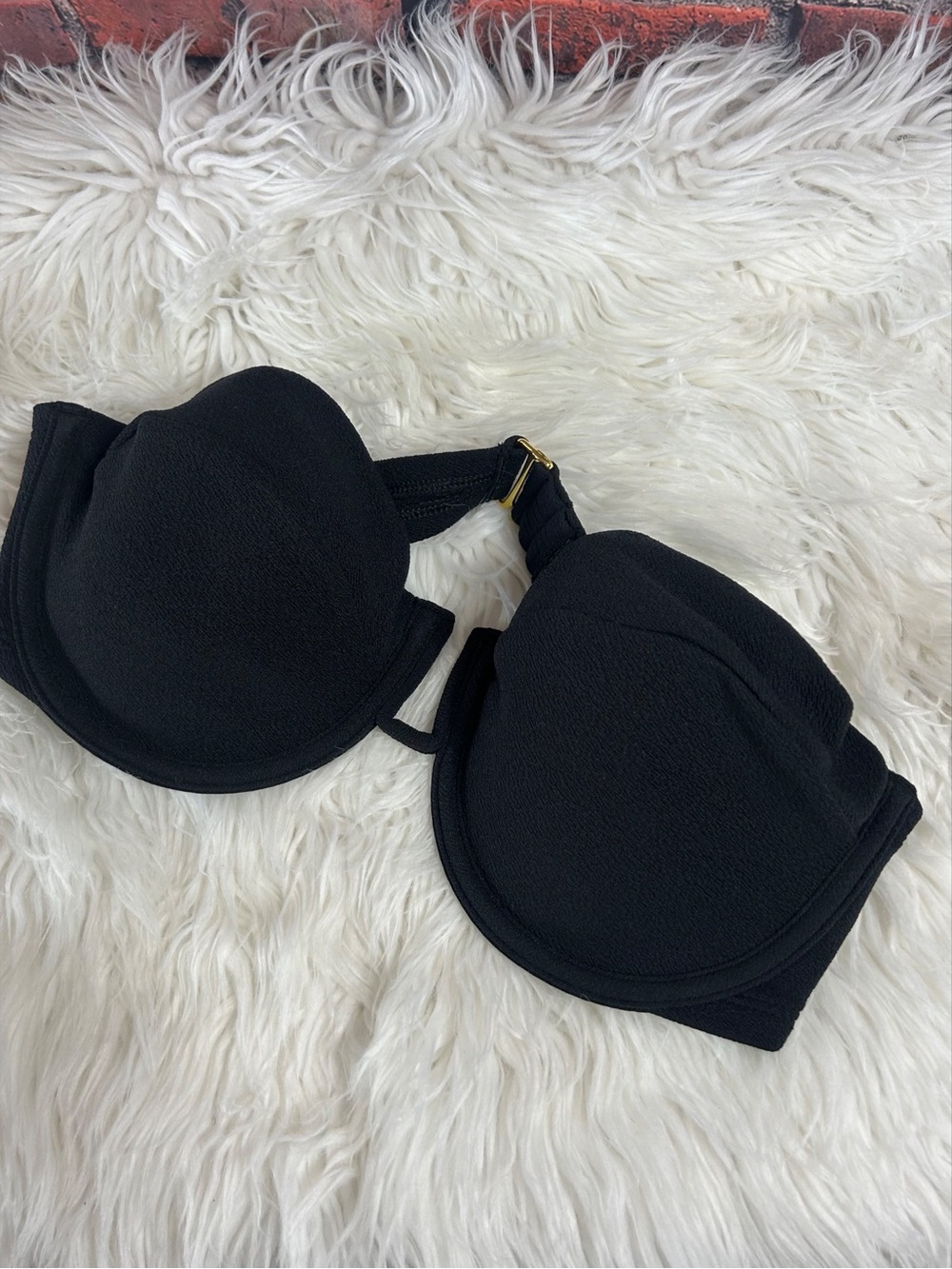 Shade & Shore Black Bikini Top